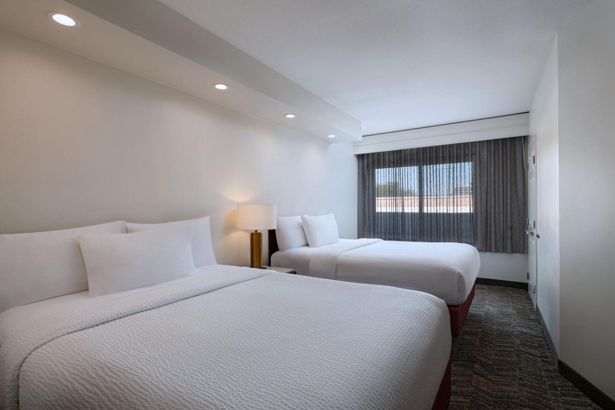 Springhill Suites By Marriott Dallas Dfw Airport East Las Colinas אירווינג מראה חיצוני תמונה